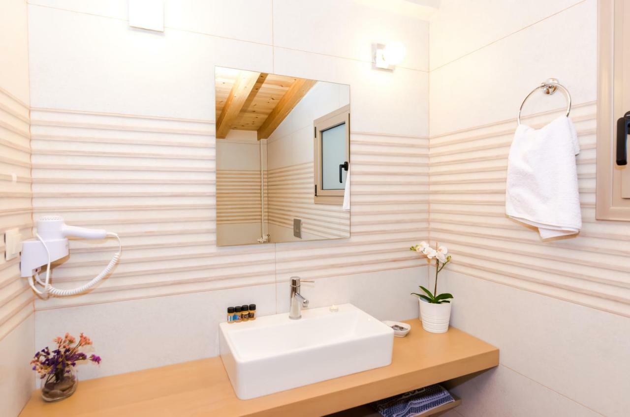 Mon Emvasia Margarites Villas Margarítai 외부 사진